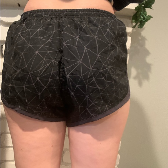 Umbro athletic running shorts - Picture 3 of 3